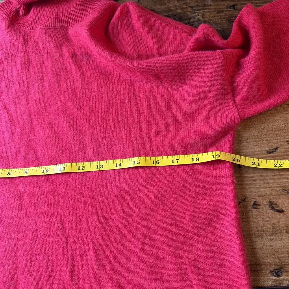 Nordstrom 100% Cashmere Red Women's M Turtleneck Pullover Sweater